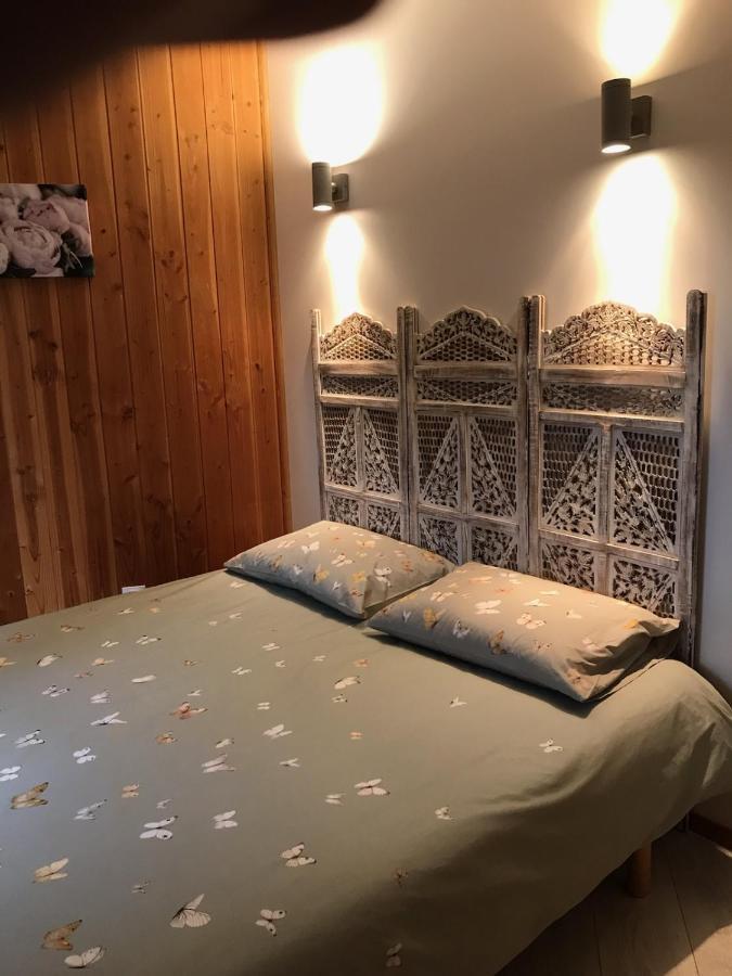 Dans Plusieurs Hectares De Nature Chalet Barjols